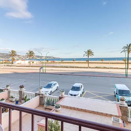 Empurialola -apartamento En Primera Linea De Mar -163 דירה